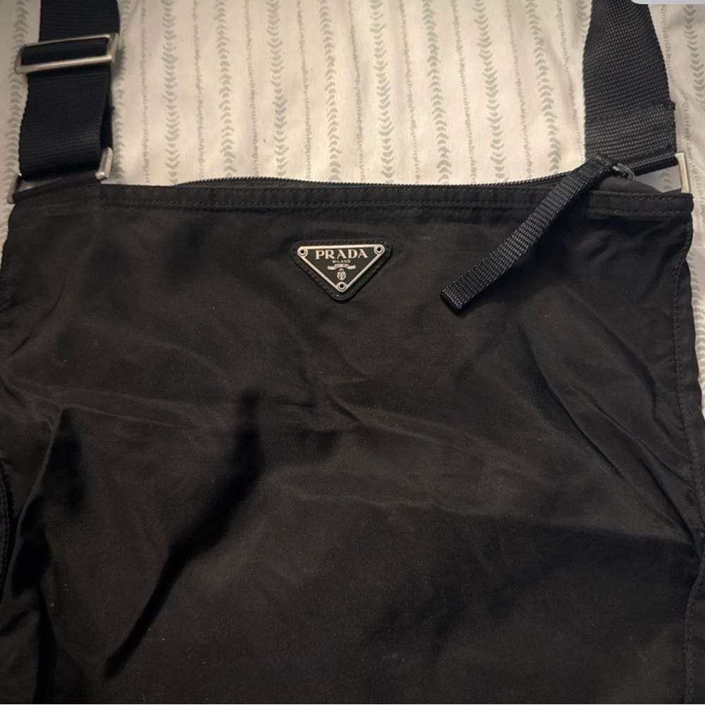 Authentic Vintage Prada Tessuto Nylon Crossbody Bag Black Y2K – Made in Italy - Picture 9 of 10